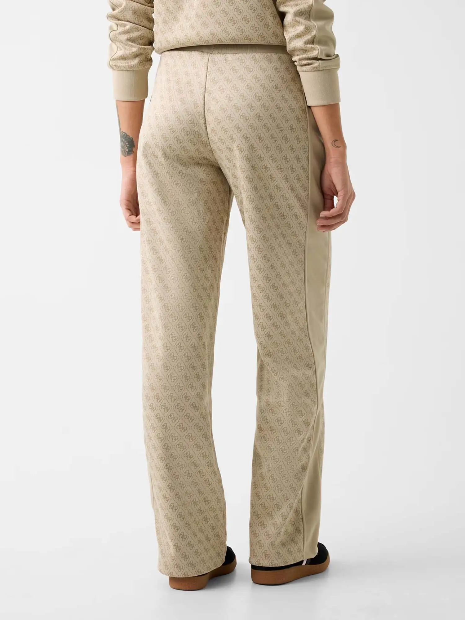 FELPA DONNA - GUESS ATHLEISURE BEIGE - V6RQ08 K2042 - Image 2